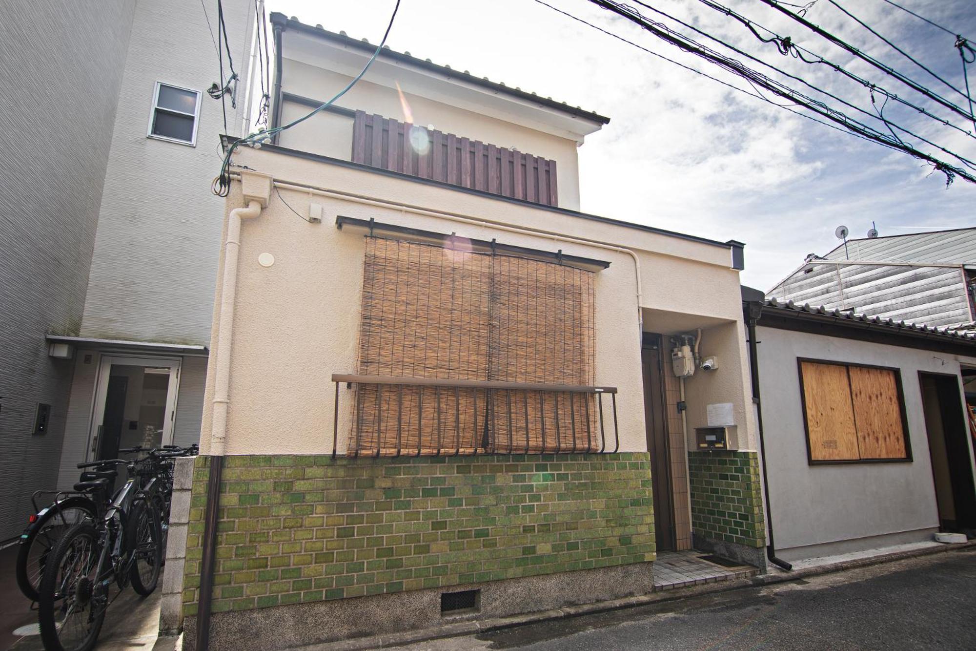 别墅 -九条竹海- 和風丸々貸切一軒家 ベッドルーム3つ トイレ2つ 最大8人宿泊可 十条駅徒歩で5分 *